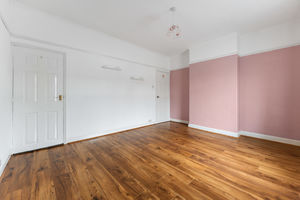 Photo 16- click for photo gallery